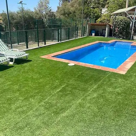 Fabulosa Casa Con Piscina Y Pista De Padel Privada Tatil Evi Estepona